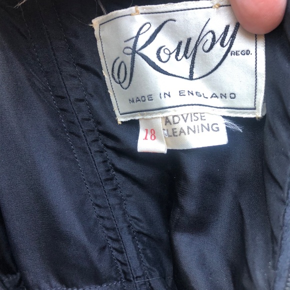 Vintage 1960's couture dress - made in England- Excellent condition - Picture 5 of 8